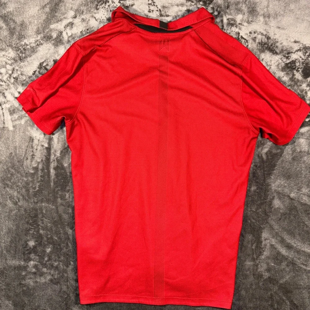 Nike Tiger Woods Collection Dri-FIT Golf Polo Red Striped CK6313-687 Mens Large
